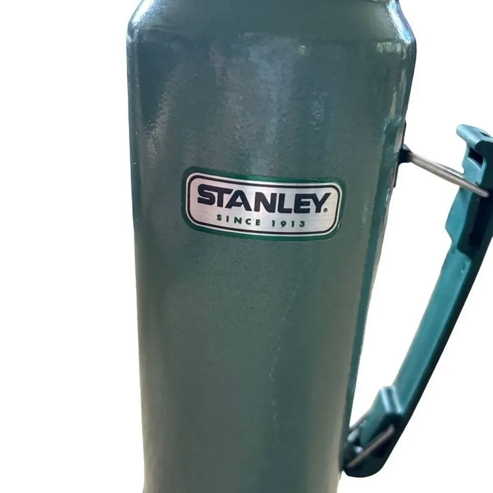 Stanley Classic Green 1-1:L Vacuum Thermos 20-00077 - Picture 5 of 11